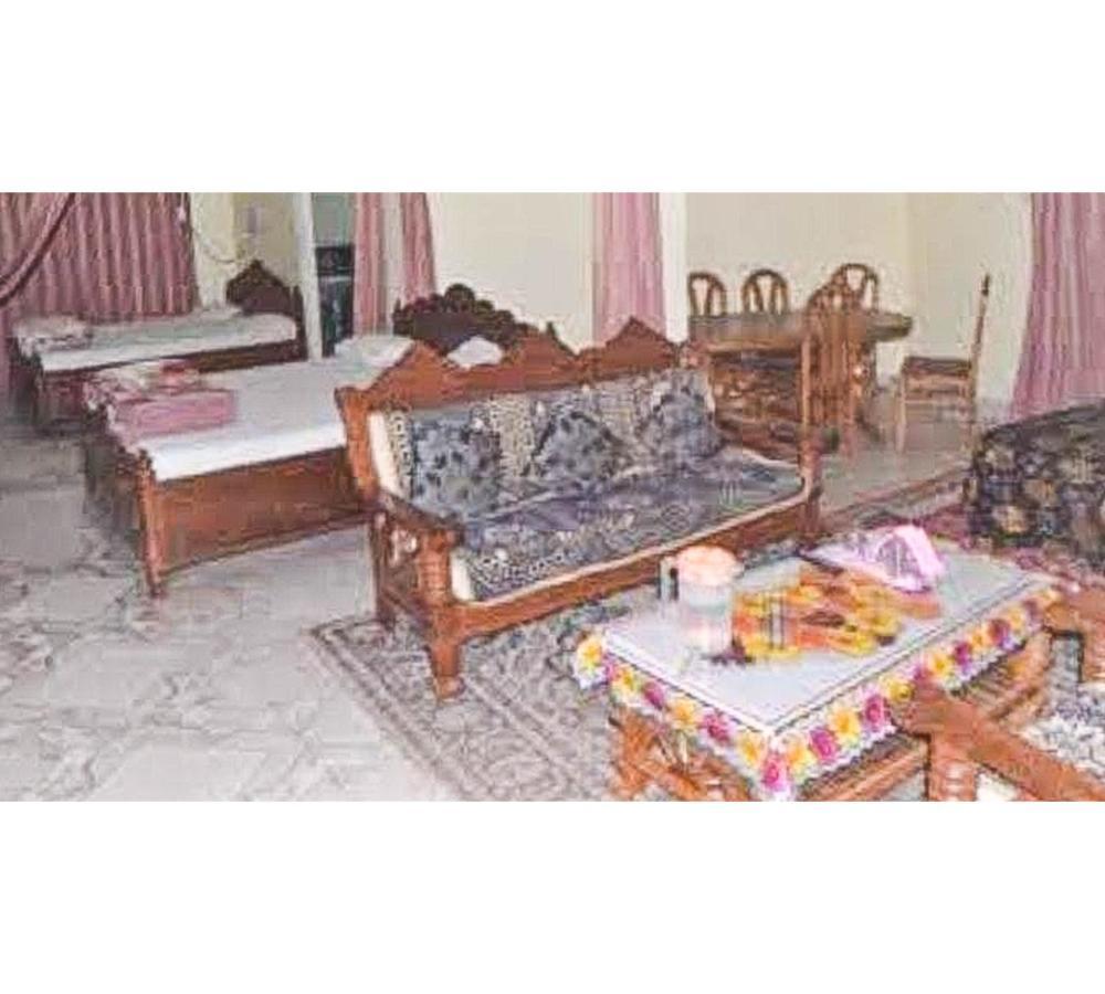 Hotel Chandrawali By Wb Inn Ballia Extérieur photo