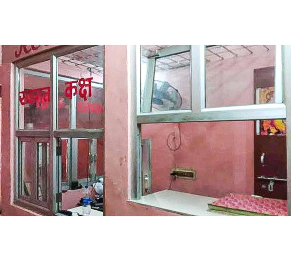 Hotel Chandrawali By Wb Inn Ballia Extérieur photo