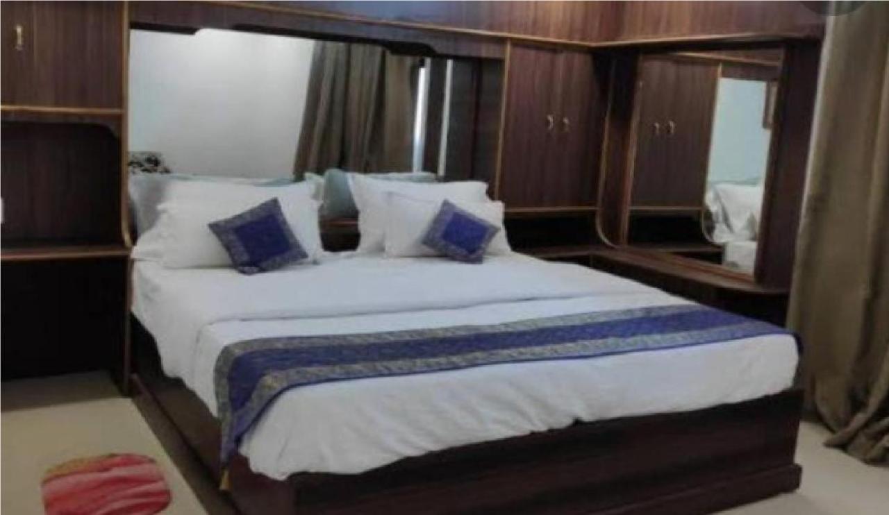 Hotel Chandrawali By Wb Inn Ballia Extérieur photo