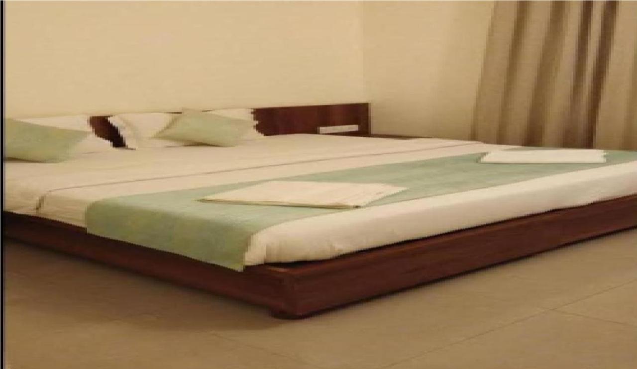 Hotel Chandrawali By Wb Inn Ballia Extérieur photo